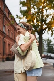 Give your loved ones the tightest of hugs! (Pexels) Give your loved ones the tightest of hugs! (Pexels)