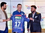 Kolkata: Lucknow Super Giants (LSG) owner Sanjiv Goenka with LSG captain for the IPL 2025 Rishabh Pant and mentor Zaheer Khan at an event, in Kolkata, Monday, Jan. 20, 2025. (PTI Photo)(PTI01_20_2025_000218A)