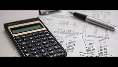 A Guide to Making Informed Investment Decisions A Guide to Making Informed Investment Decisions