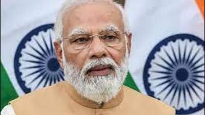 PM Modi is also likely to honour the work force responsible for making Mahakumbh divine and grand. (HT file)