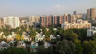 Pune's real estate market reported a 25% spike in the total number of property registrations throughout 2024, with 190,025 property registrations compared to 152,323, and a 33% revenue increase to ₹7,098 crore from ₹5,352 crores. (Picture for representational purposes only) (Mehul R Thakkar/HT) Pune's real estate market reported a 25% spike in the total number of property registrations throughout 2024, with 190,025 property registrations compared to 152,323, and a 33% revenue increase to ₹7,098 crore from ₹5,352 crores. (Picture for representational purposes only) (Mehul R Thakkar/HT)