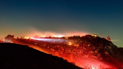 The fresh threat comes two weeks after two major blazes, which are still burning in the Los Angeles area, killed at least 27 people and destroyed more than 10,000 structures in the residential enclaves of Pacific Palisades and Altadena in Los Angeles. (AFP) The fresh threat comes two weeks after two major blazes, which are still burning in the Los Angeles area, killed at least 27 people and destroyed more than 10,000 structures in the residential enclaves of Pacific Palisades and Altadena in Los Angeles. (AFP)