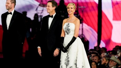 With her hair styled in an old Hollywood-style coiffed bun, she chose bold black eyeliner, mascara-adorned lashes, shimmery champagne eye shadow, feathered brows, flushed cheeks, glowing highlighter, and glossy pink lips for the glam.&nbsp; (REUTERS)