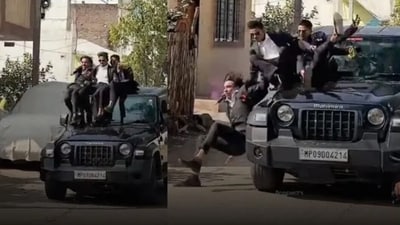 A group of students tumbled off a moving Mahindra Thar while attempting a farewell party stunt. (Reddit/CarsIndia) A group of students tumbled off a moving Mahindra Thar while attempting a farewell party stunt. (Reddit/CarsIndia)