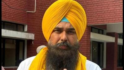 AAP MP Malvinder Singh Kang has accused the BJP of using polarising tactics ahead of the elections in Delhi. (HT File) AAP MP Malvinder Singh Kang has accused the BJP of using polarising tactics ahead of the elections in Delhi. (HT File)