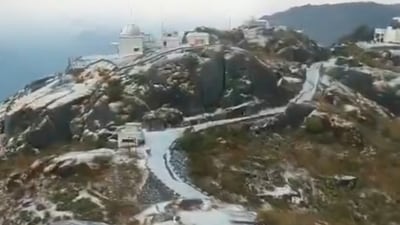 Mount Abu’s frosty mornings are straight out of a winter fairytale! (Photo by X/Rajendra_77725)