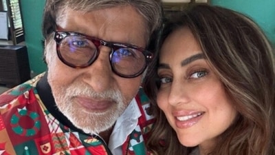 Amitabh Bachchan and Anushka Dandekar reunite.