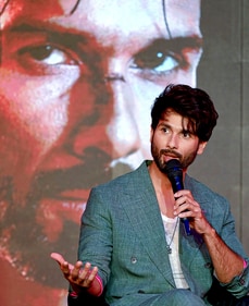 Shahid Kapoor rents out luxury apartment in Mumbai for over ₹75,000 per month (PTI) Shahid Kapoor rents out luxury apartment in Mumbai for over ₹75,000 per month (PTI)
