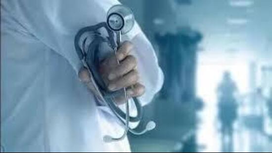 Doctors had asked for CCTV cameras to be installed at the entry of each ward, increase security personnel by 25% and have controlled access gates at the DDR, more lighting for shady areas, and 24x7 guard duty in the emergency, among others. (iStock)