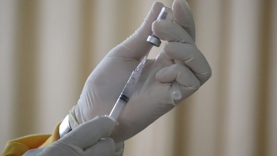 HPV vaccine will be administered to girls aged 9 to 14 years (Unsplash)