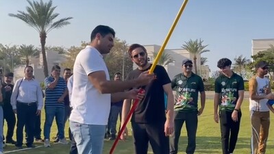 Arshad Nadeem trains Shahid Afridi. Arshad Nadeem trains Shahid Afridi.
