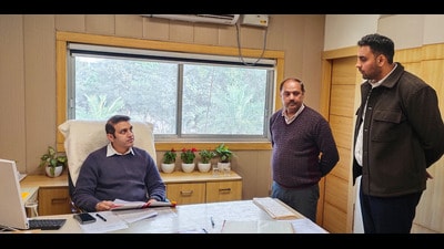 Gurugram deputy commissioner Ajay Kumar did an inspection of the Harsaru and Kadipur sub-tehsil offices to take stock of the services being provided to locals. (PARVEEN KUMAR/HT) Gurugram deputy commissioner Ajay Kumar did an inspection of the Harsaru and Kadipur sub-tehsil offices to take stock of the services being provided to locals. (PARVEEN KUMAR/HT)