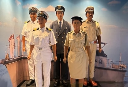 Mannequins sporting uniforms of Indian customs officials. (Preeti Verma Lal)