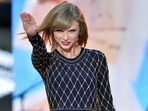 Elon Musk reposted a tweet likening Taylor Swift's wave to a Nazi salute. Elon Musk reposted a tweet likening Taylor Swift's wave to a Nazi salute.