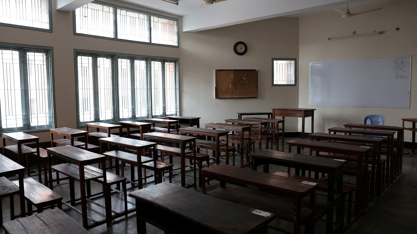 3 Vadodara schools declare holiday after bomb threat; turns out to be a hoax | Education