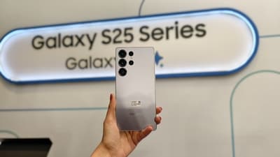 Galaxy S25 Ultra features a 6.9-inch QHD+ Dynamic AMOLED 2X display. (Aishwarya Panda/HT Tech) Galaxy S25 Ultra features a 6.9-inch QHD+ Dynamic AMOLED 2X display. (Aishwarya Panda/HT Tech)