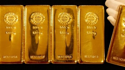 Gold prices surged to almost three-month highs on Friday, and they were headed for a fourth consecutive weekly rise as demand for safe-haven metal increased due to uncertainty around U.S. President Donald Trump's trade policies. (Unsplash/Representative Image)