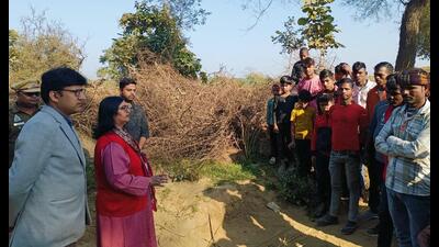 Teams of forest department visited the spot where the tiger’s pugmarks were found. (Sourced)