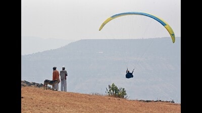 The paragliding school in Bir-Billing is expected to train hundreds annually. (HT file)