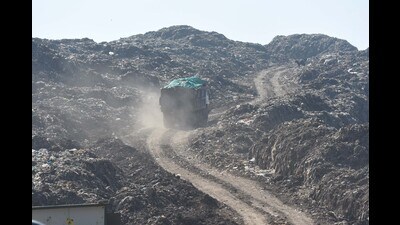 Waste treatment at Bandhwari was halted two months ago after the contracts with previous agencies expired. (Parveen Kumar/HT PHOTO) Waste treatment at Bandhwari was halted two months ago after the contracts with previous agencies expired. (Parveen Kumar/HT PHOTO)