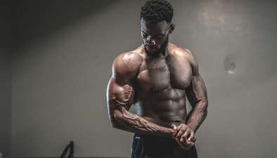 Men are taller and heavier than women. (Pexels) Men are taller and heavier than women. (Pexels)
