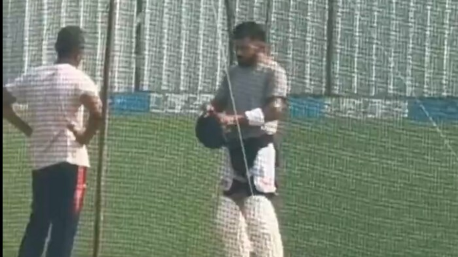 Virat Kohli reunites with ex-India batting coach Sanjay Bangar, returns to training ahead of much-awaited Ranji comeback