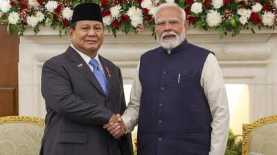 Market access and diversifying the trade basket figured in talks between Modi and Indonesian President Prabowo Subianto (PMO) Market access and diversifying the trade basket figured in talks between Modi and Indonesian President Prabowo Subianto (PMO)
