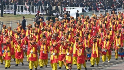 Republic Day 2025 theme: The theme this year for Republic Day Parade is Swarnim Bharat – Virasat aur Vikas (Golden India – Heritage and Development), reflecting both India's continuous growth and its rich cultural legacy. In pic: Artists performs during the full dress rehearsal for the Republic Day Parade 2025 in New Delhi, India. (Hindustan Times/Arvind Yadav) Republic Day 2025 theme: The theme this year for Republic Day Parade is Swarnim Bharat – Virasat aur Vikas (Golden India – Heritage and Development), reflecting both India's continuous growth and its rich cultural legacy. In pic: Artists performs during the full dress rehearsal for the Republic Day Parade 2025 in New Delhi, India. (Hindustan Times/Arvind Yadav)
