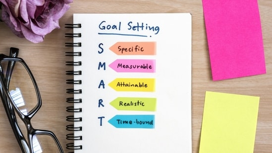 Research dispels 21-day myth, reveals true timeline for forming healthy habits.(Freepik)