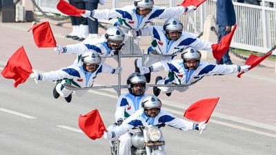 Republic Day 2025: This year, we are celebrating the 76th anniversary of India's Constitution on January 26. Here seen are the Motorcycle Rider Display Team "Daredevils" of the Indian Army. (Rahul Singh/ANI) Republic Day 2025: This year, we are celebrating the 76th anniversary of India's Constitution on January 26. Here seen are the Motorcycle Rider Display Team "Daredevils" of the Indian Army. (Rahul Singh/ANI)