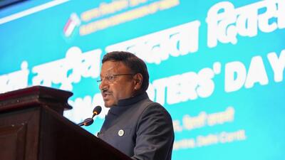 Chief election commissioner (CEC) Rajiv Kumar addresses an event on the 15th National Voters' Day, in Delhi, on Saturday. (PTI) Chief election commissioner (CEC) Rajiv Kumar addresses an event on the 15th National Voters' Day, in Delhi, on Saturday. (PTI)