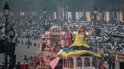 Republic Day 2025: Rajasthan tableaux showcased a vibrant tapestry of tradition, artistry, and women empowerment, titled “Vikasit Bharat Main- Padharo Mahare Desh.” (AFP) Republic Day 2025: Rajasthan tableaux showcased a vibrant tapestry of tradition, artistry, and women empowerment, titled “Vikasit Bharat Main- Padharo Mahare Desh.” (AFP)