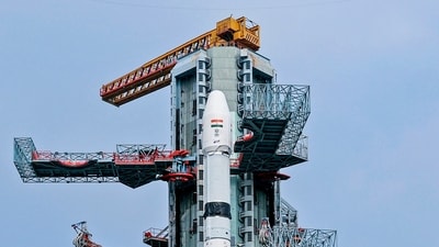 **EDS: THIRD PARTY IMAGE** In this image released by @isro via X on Jan. 25, 2025, ISRO's launch vehicle GSLV-F15 carrying the NVS-02 satellite at the launch pad ahead of its launch, at Satish Dhawan Space Centre, in Sriharikota, Andhra Pradesh. (@isro via PTI Photo)(PTI01_25_2025_000528B) (@isro)