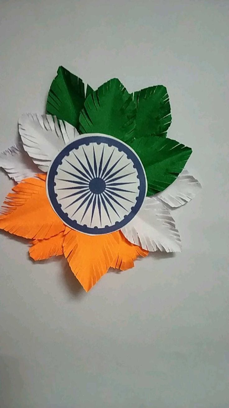 Make your own R-day crafts.(Pinterest) Make your own R-day crafts.(Pinterest)