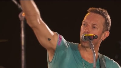 Coldplay's Ahmedabad concert on Republic Day set a new record for India's largest concert ever, with 1.34 lakh people in attendance. 
