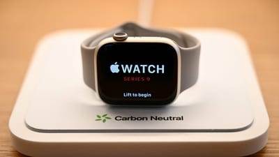 An Apple Watch Series 9 carbon neutral device is displayed for sale at The Grove Apple retail store on release day in Los Angeles, California, on September 22, 2023. (Patrick T. Fallon/AFP) An Apple Watch Series 9 carbon neutral device is displayed for sale at The Grove Apple retail store on release day in Los Angeles, California, on September 22, 2023. (Patrick T. Fallon/AFP)