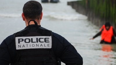 French police are looking into the fatal stabbing of a 14-year-old who refused to hand up his phone to two teens in Paris. (AFP/BERNARD BARRON/representational) French police are looking into the fatal stabbing of a 14-year-old who refused to hand up his phone to two teens in Paris. (AFP/BERNARD BARRON/representational)