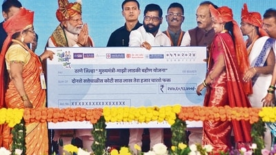 Prime Minister Narendra Modi with women beneficiaries of Chief Minister Majhi Ladki Bahin Yojana. Eknath Shinde, Devendra Fadnavis and Ajit Pawar are also seen. ( Praful ÊGangurde /HT Photo ) Prime Minister Narendra Modi with women beneficiaries of Chief Minister Majhi Ladki Bahin Yojana. Eknath Shinde, Devendra Fadnavis and Ajit Pawar are also seen. ( Praful ÊGangurde /HT Photo )