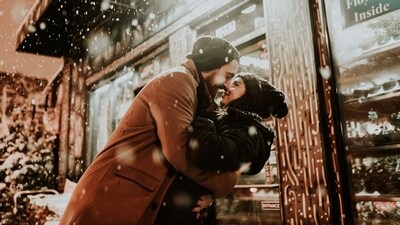 When romantic motivations are present, the act of seeking help can strengthen relationship formation. When romantic motivations are present, the act of seeking help can strengthen relationship formation.