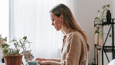 Some employees who still enjoy hybrid mode facilities have been fighting back the 'back-to-office' mandates. (Representative Image/Pexels) Some employees who still enjoy hybrid mode facilities have been fighting back the 'back-to-office' mandates. (Representative Image/Pexels)