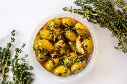 Spicy green olives Spicy green olives