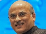Sooraj Barjatya spoke about the knife attack on Saif Ali Khan. Sooraj Barjatya spoke about the knife attack on Saif Ali Khan.