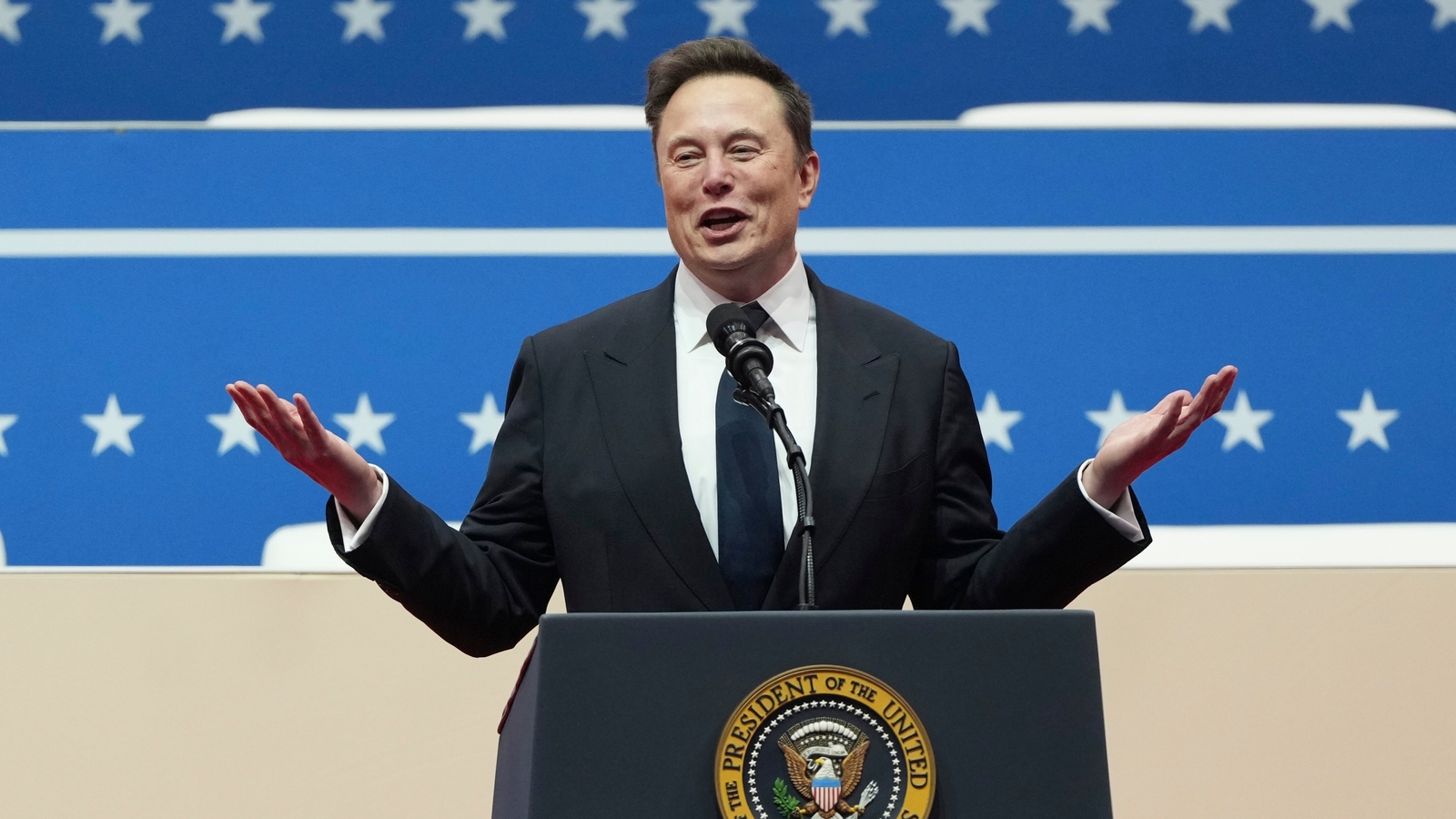 Elon Musk’s 5-word reaction to 1953 German book mentioning leader of Mars named ‘Elon’