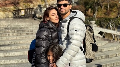 Sharing photos of their visit to Kiyomizu-dera, Soha Ali Khan wrote in her Instagram caption, "Gratitude and blessings." 