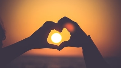 Solo polyamory allows individuals to define love and commitment on their own terms. (Unsplash) Solo polyamory allows individuals to define love and commitment on their own terms. (Unsplash)