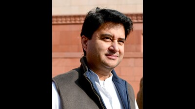 Attacking Rahul Gandhi for his remarks, Scindia said it was in fact the Congress that gave birth to the dictatorial ideology and worked to attack the rights of the Dalits, deprived and backward classes. (HT PHOTO)