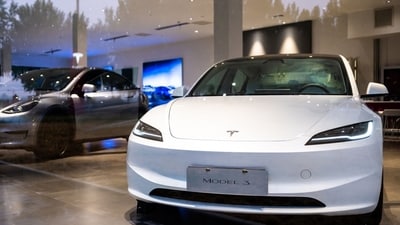 Tesla Model 3 (Bloomberg) Tesla Model 3 (Bloomberg)