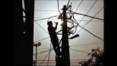 Chandigarh engineering department has sent letters to Power Grid Corporation of India, Punjab State Power Corporation Limited, Bhakra Beas Management Board, Haryana Vidyut Prasaran Nigam, Military Engineering Services (MES) and outsourcing agencies, requesting technical staff from authorities concerned. (HT File) Chandigarh engineering department has sent letters to Power Grid Corporation of India, Punjab State Power Corporation Limited, Bhakra Beas Management Board, Haryana Vidyut Prasaran Nigam, Military Engineering Services (MES) and outsourcing agencies, requesting technical staff from authorities concerned. (HT File)