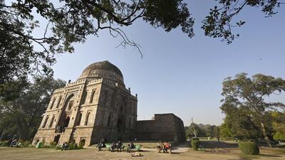 Clear skies at Lodhi Garden. (Sanjeev Verma/HT Photo) Clear skies at Lodhi Garden. (Sanjeev Verma/HT Photo)