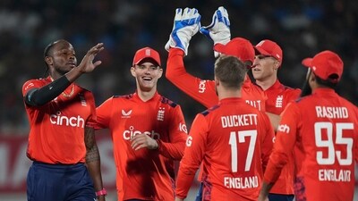 England kept India under the pump right from the start of the chase. Fast bowlers Jofra Archer, Mark Wood and Brydon Carse all struck as India lost three wickets in the powerplay. (AP) England kept India under the pump right from the start of the chase. Fast bowlers Jofra Archer, Mark Wood and Brydon Carse all struck as India lost three wickets in the powerplay. (AP)